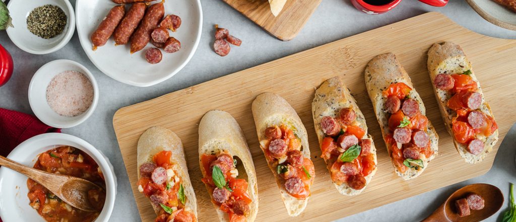 Bruschetta with Landjäger Salami Bites